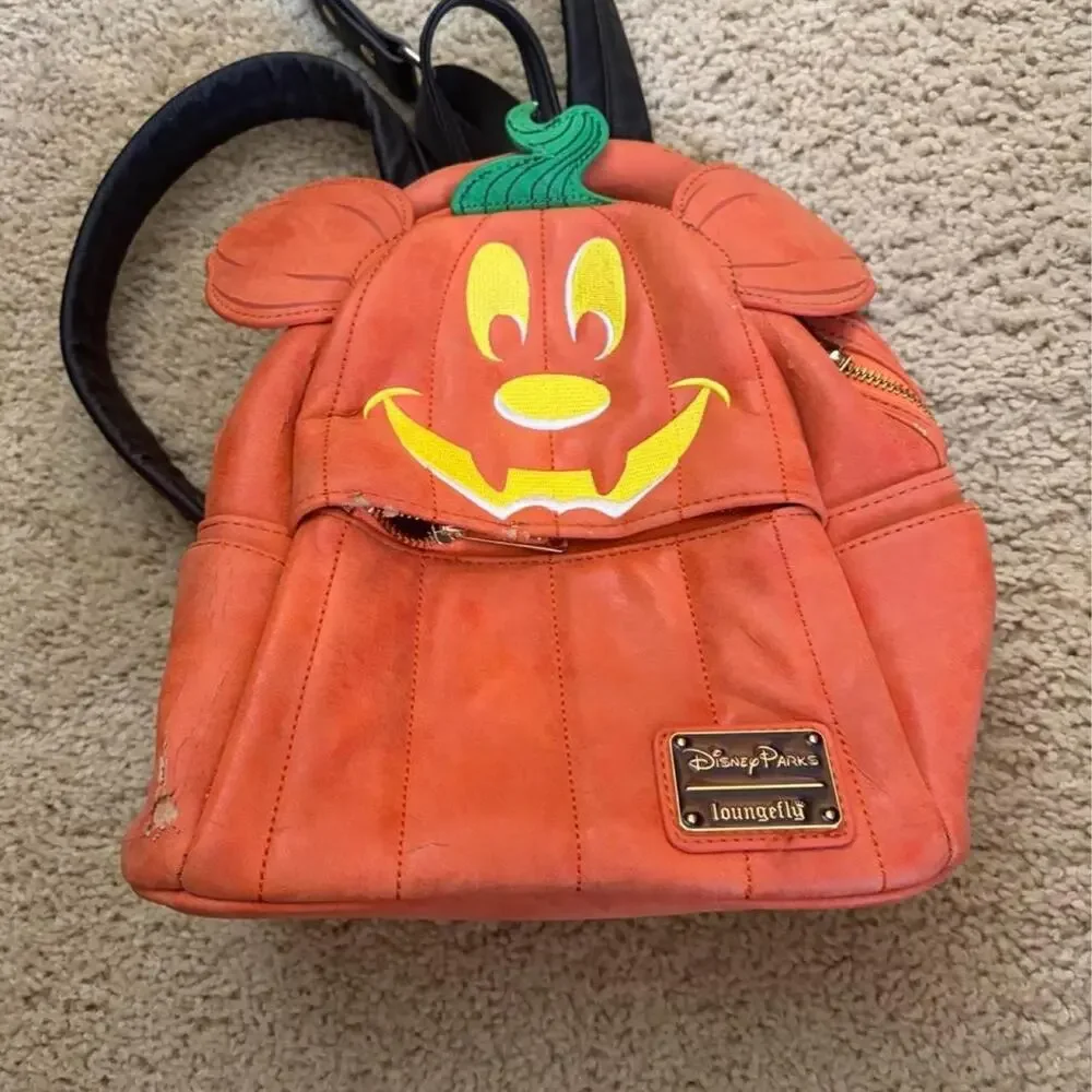 Mickey halloween pumpkin loungefly backpack